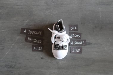 bin mil yolculuk tek bir adımla başlar