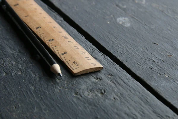 Regla Madera Encuentra Una Mesa Vintage —  Fotos de Stock