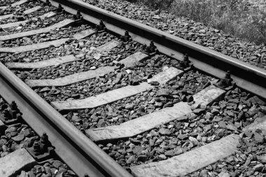 İstasyonun dışındaki demiryolu hatları