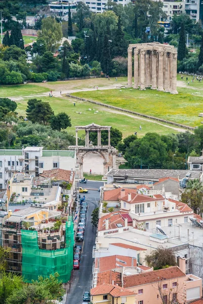 Olympian Zeus Yunanistan'ın Atina şehir merkezinde Tanrı'nın tapınağı havadan görünümü