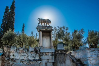 Kerameikos, Yunanistan'da Antik Atina Mezarlığı boğa heykeli