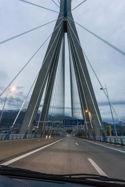 Jazdy Przez Kabel Rio Antirio Pozostał Most Achai Grecji Jest — Zdjęcie stockowe