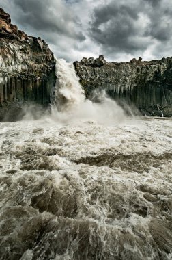 Aldeyarfoss şelale, İzlanda