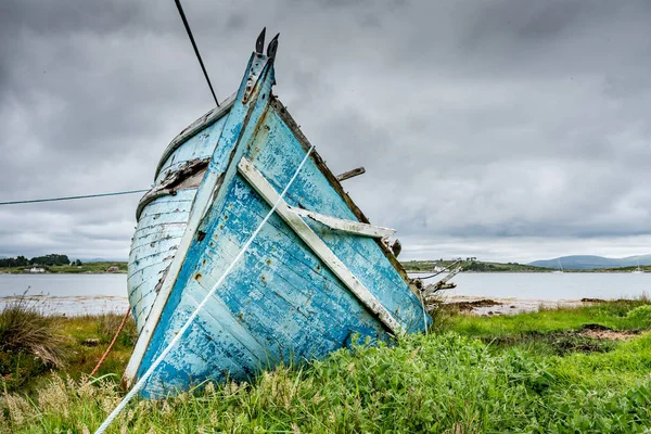 Naufragios en la costa de Connemara — Foto de Stock