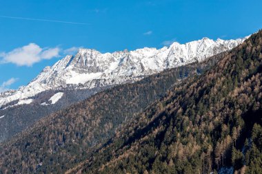 Sonbahar Dolomitleri panorama fotoğrafı, gün batımı Trentino Alto Adige dağ geçidi, İtalya