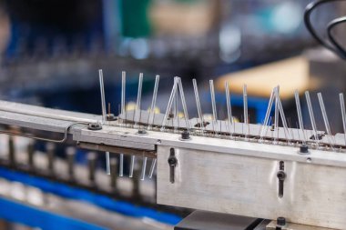 Cam lamba fabrikası için otomatik atölye taşıyıcısı
