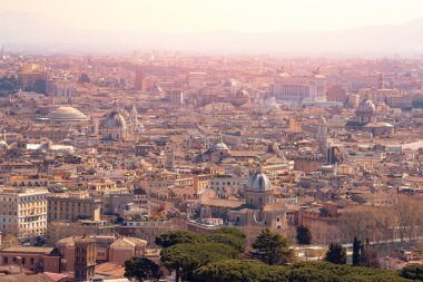 Vatikan 'daki Aziz Peters Meydanı' ndan Roma 'nın panoramik manzarası
