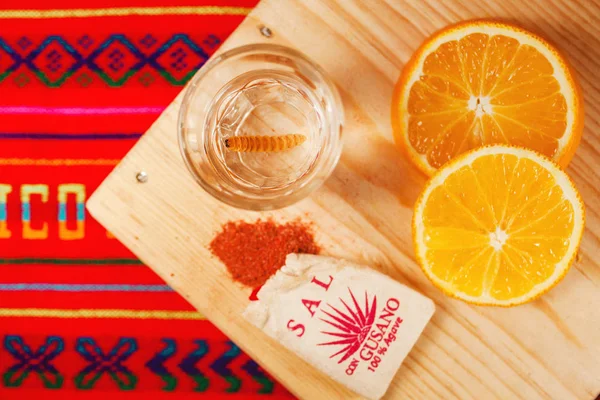 Mezcal Mexican Drink Orange Slices Worm Salt Oaxaca — Stock Photo, Image