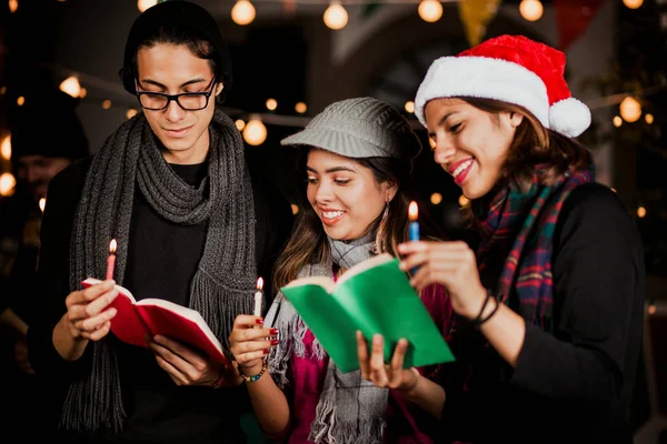 Mexican Posada Group Friends Singing Carols Christmas Mexico — Stock Photo, Image