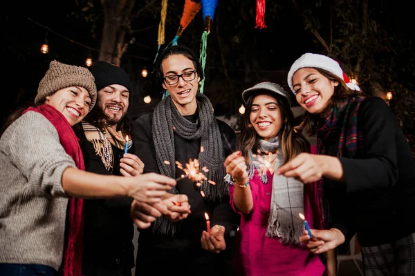 Mexican Posada Group Friends Singing Carols Christmas Mexico — Stock Photo, Image
