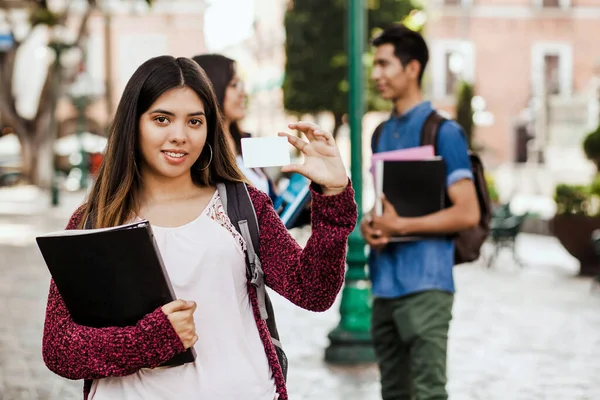 Latin Female Student International Student Internship Holding Card Mexico City — Stockfoto