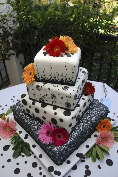 सुशोभित लग्न केक — स्टॉक फोटो, इमेज
