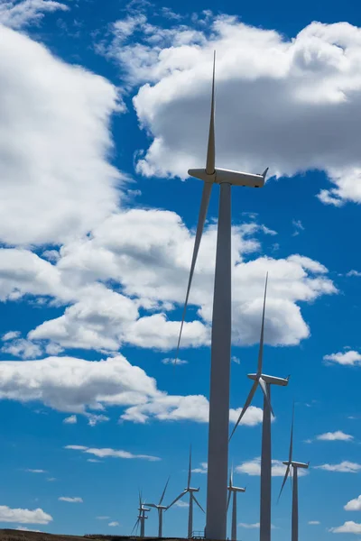 Wind Turbines Rising Blue Sky White Clouds Eastern Oregon — Stock Photo, Image
