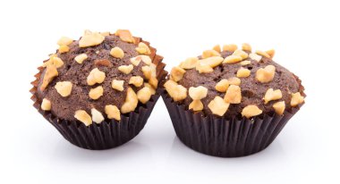 İzole üzerinde beyaz arka plan grup Fındıklı çikolatalı kek kırıntısı