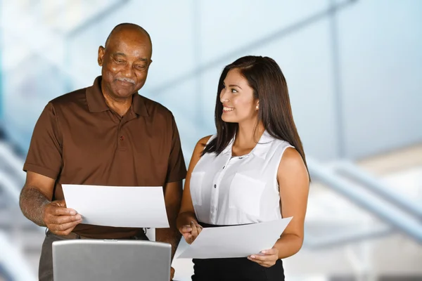 Bedrijfsteam aan het werk — Stockfoto