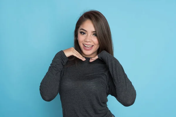 Hispanic Teen Girl — Stock Photo, Image
