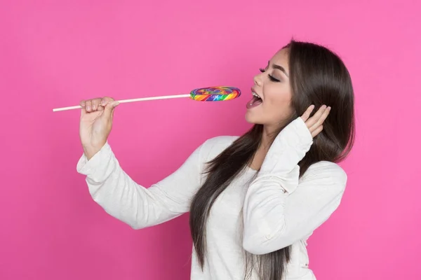 Adolescente menina hispânica — Fotografia de Stock