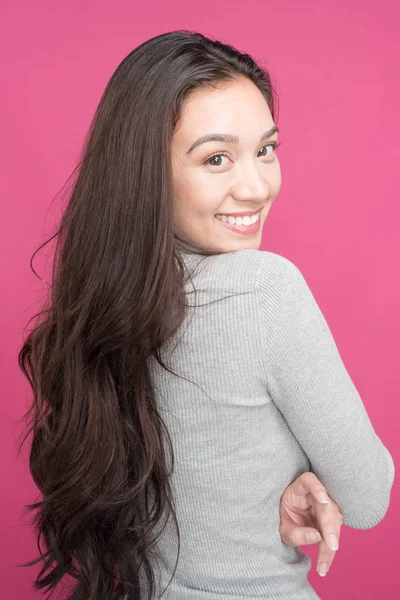 Feliz joven mujer — Foto de Stock