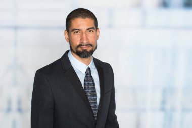 Azınlık işadamı Olgun