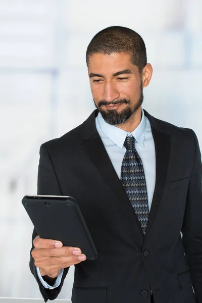 Reifer Minderheitenunternehmer — Stockfoto