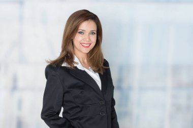 iş yerinde iş kadını