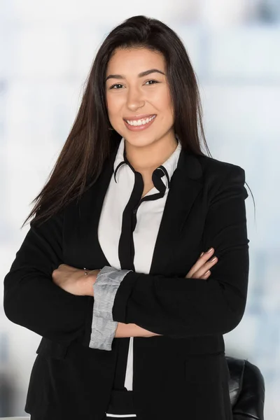 Geschäftsfrau bei der Arbeit — Stockfoto