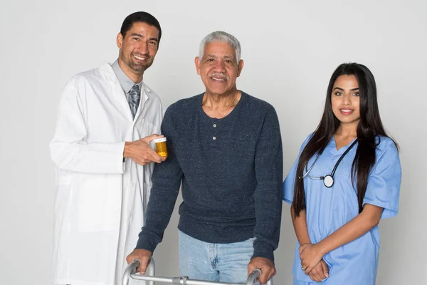 Squadra medica in ospedale — Foto Stock