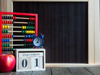 ileti örneği, saat, abaküs, blackboard okul için. Geri okul kavramı