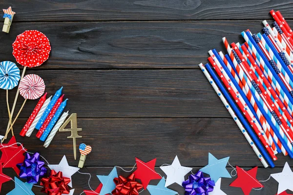 Decoraties Voor Juli Dag Van Amerikaanse Onafhankelijkheid Vlag Kaarsen Rietjes — Stockfoto