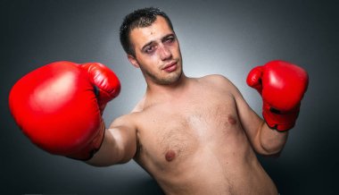 nakavt - komik boksör