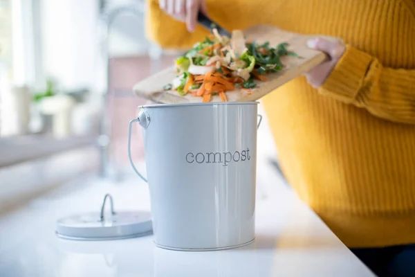 Close Up Of Woman Making Compost From Vegetable Leftovers In Kit — 스톡 사진