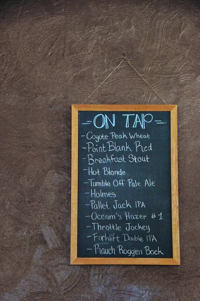 Hanging Beer Tap Menu — ストック写真