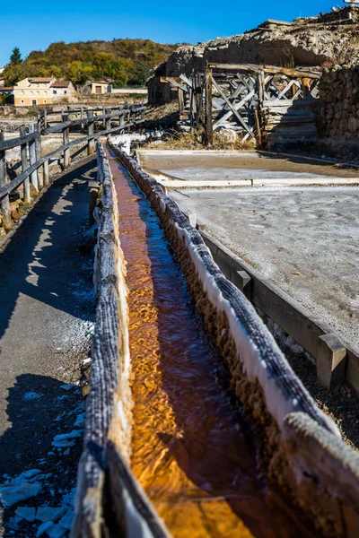 Salztal von Anana, altes Salzbergwerk aus Alava, Baskenland, Spanien — Stockfoto