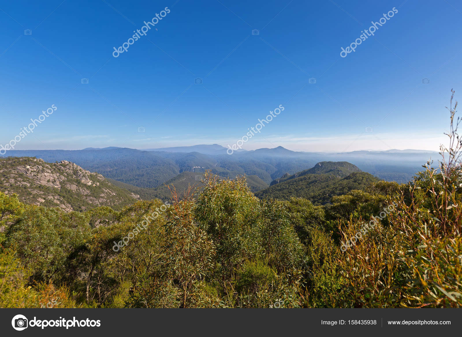 Round Mt Scenic Lookout On Olivers Road At Mount Roland Regional Reserve Tasmania Stock Photo Image By C Sasimoto 158435938
