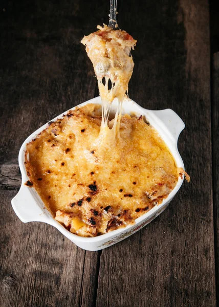 Creamy baked chicken casserole — Stock Photo, Image