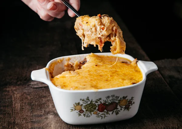 Creamy baked chicken casserole — Stock Photo, Image