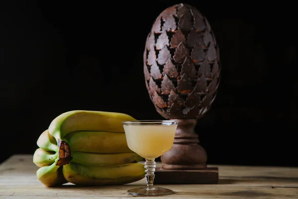 Banana alcoholic cocktail — ストック写真