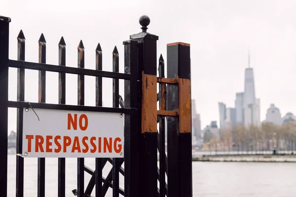 Hoboken Amerikai Egyesült Államok Április 2020 Nincs Birtokháborító Tábla Jelzi — Stock Fotó