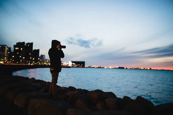 Silhouette Photographe Nuit Ville Baie — Photo