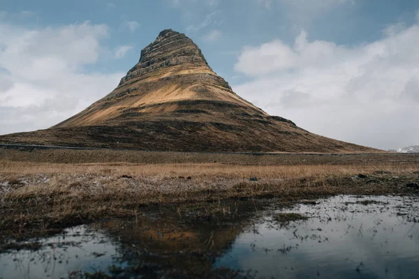 Kirkjufell Montaña Iglesia Situada Oeste Islandia —  Fotos de Stock