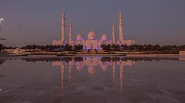 Şeyh Zayed Ulu Cami, Abu Dabi