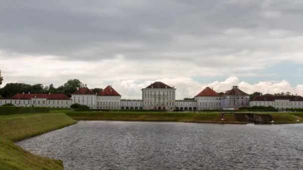 Timelapse du Palais de Nymphenburg ou Château des Nymphes, un palais baroque à Munich, Bavière, Allemagne — Video