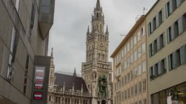 Marienplatz Meydanı, Marienplatz Belediye Binası, Münih, Almanya - Ocak 2015