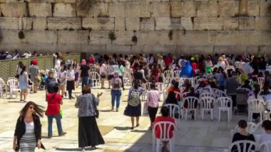 Batı duvarı veya ağlama duvarı Yahudilik eski şehir Kudüs, İsrail için en kutsal yer.