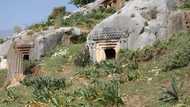 Túmulo do antigo cemitério, Limyra, Turquia . — Vídeo de Stock