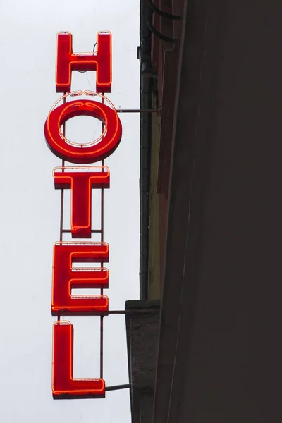 Hotel ieftin mic — Fotografie, imagine de stoc