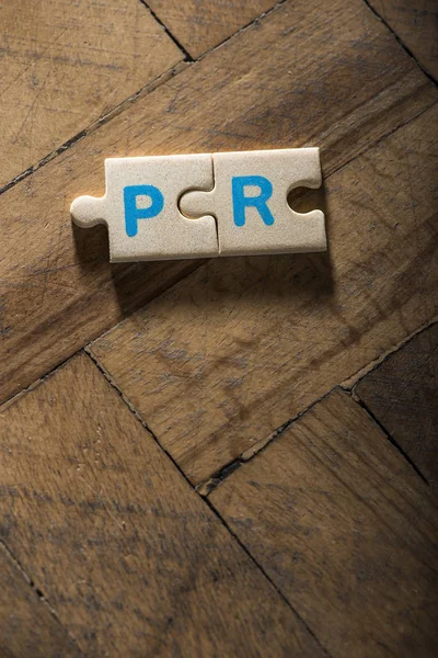 Parola PR sul puzzle — Foto Stock