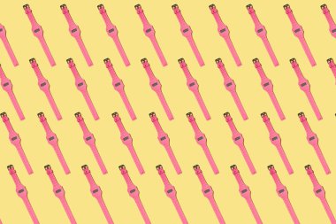 Parlak renk saat desen