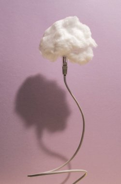 Bulutlar anlayışı ile pamuk bulut ve Usb tel kablo