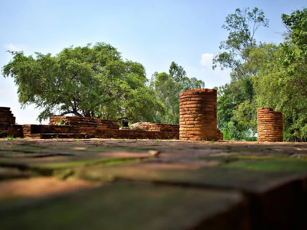 Ruinen Det Antika Buddha Templet Och Skymolnet Ayutthaya Thailand — Stockfoto